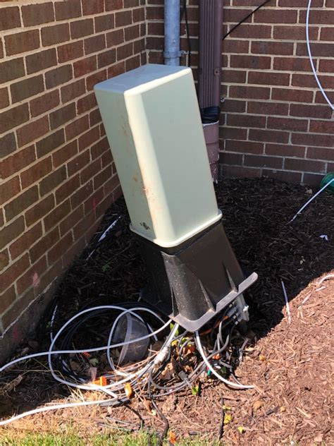 what does comcast cable junction box look like|cable utility box broken.